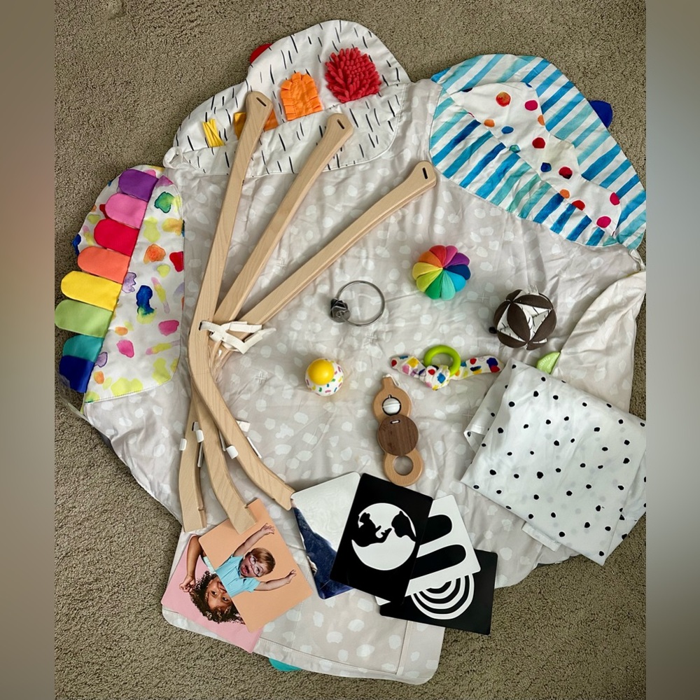 Lovevery Play Mat - LOCAL PICKUP ONLY